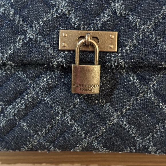 Kurt Geiger London Mini Brixton Lock Shoulder Bag NWOT - Picture 12 of 15